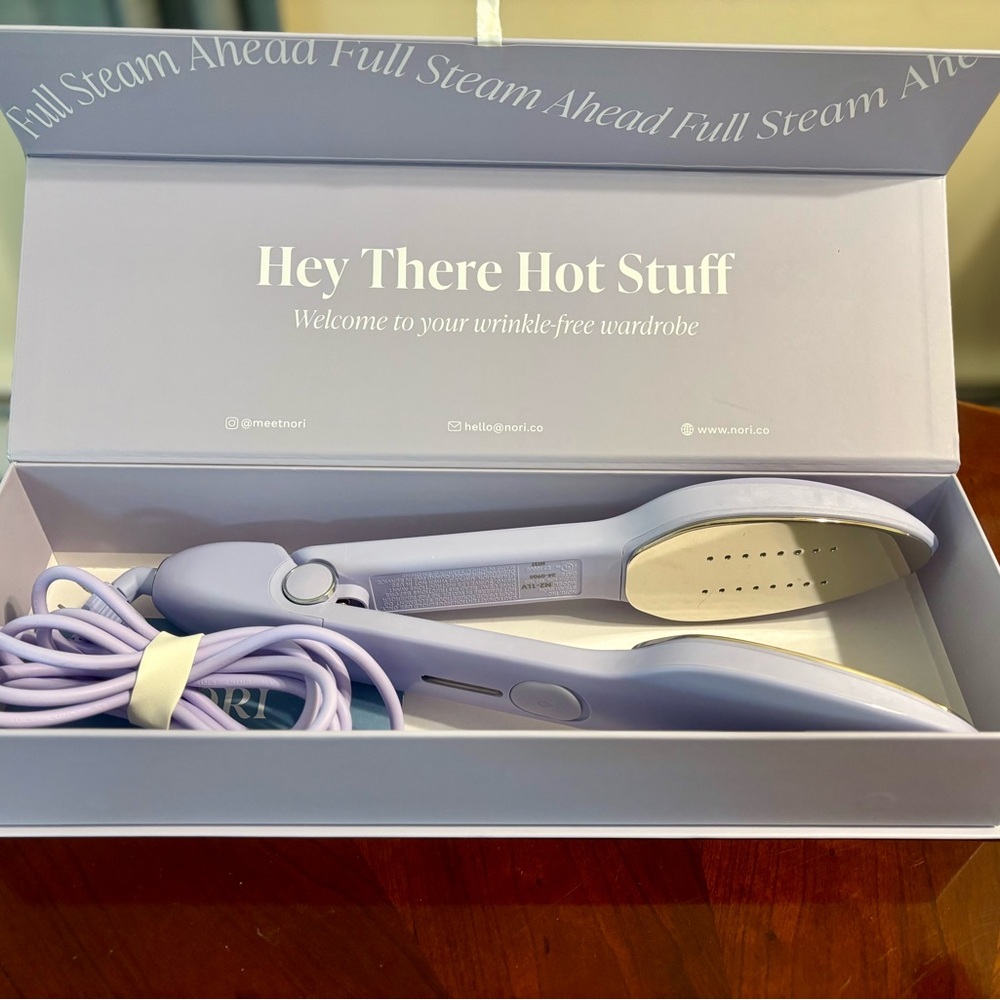 NORI Press Lavender Handheld Steamer